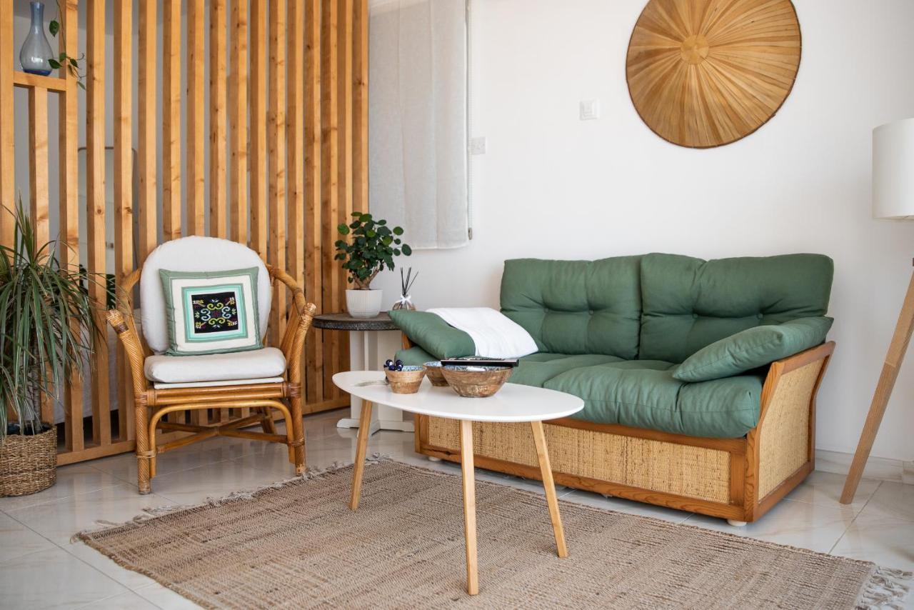 Pissouri Bay Studio エクステリア 写真